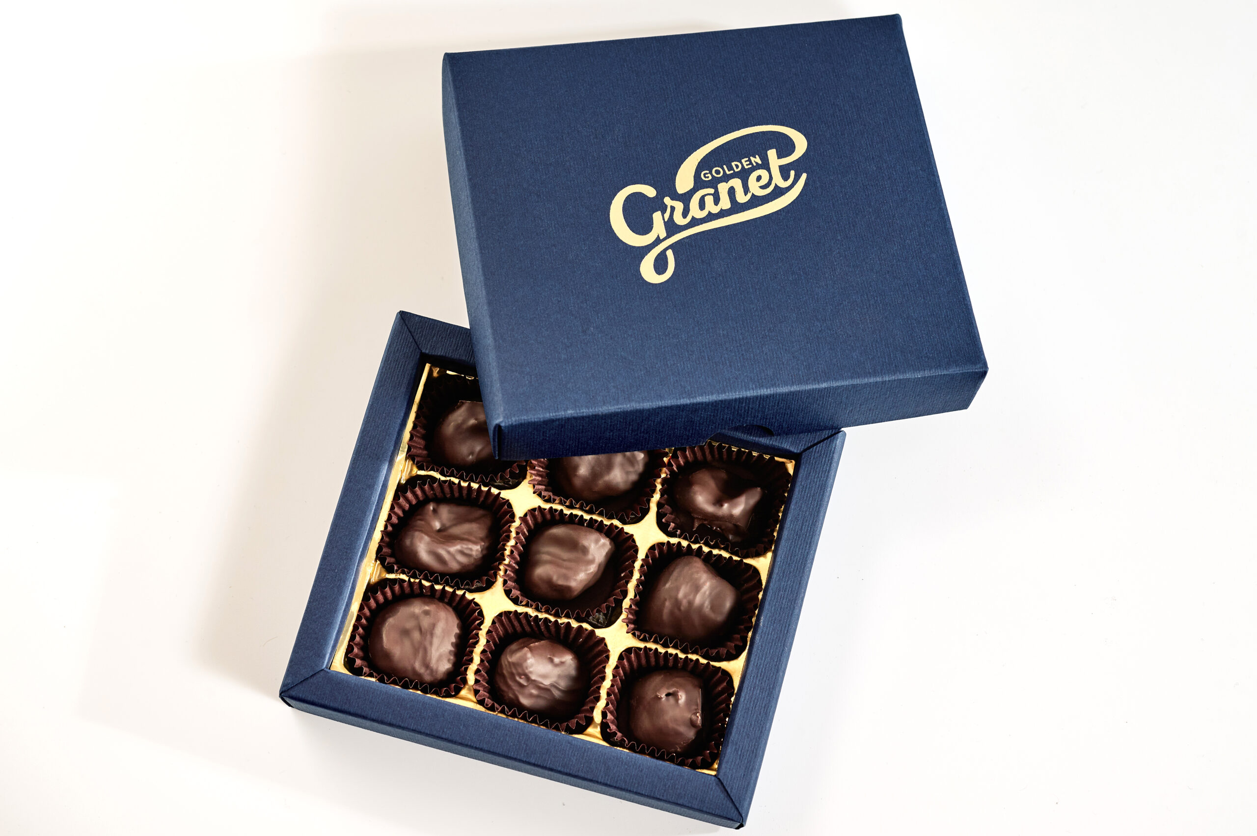 Étcsokoládéval Bevont Aszalt Szilva - 9x7,7g